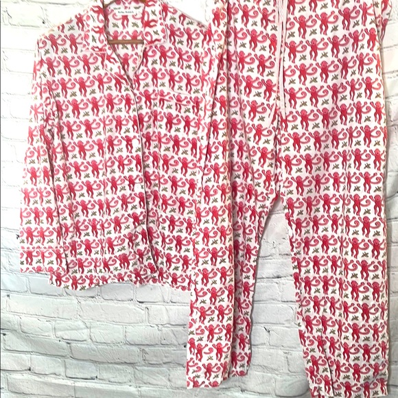 Roller Rabbit Other - Roller Rabbit 2-Piece Playful Monkey Pajama Set Size X-Large Excellent Condition